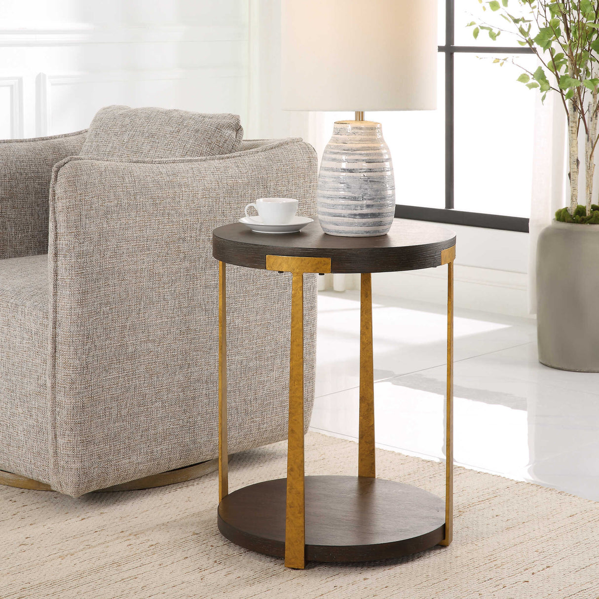   Round Two-Layer Side Table | Oroa.com