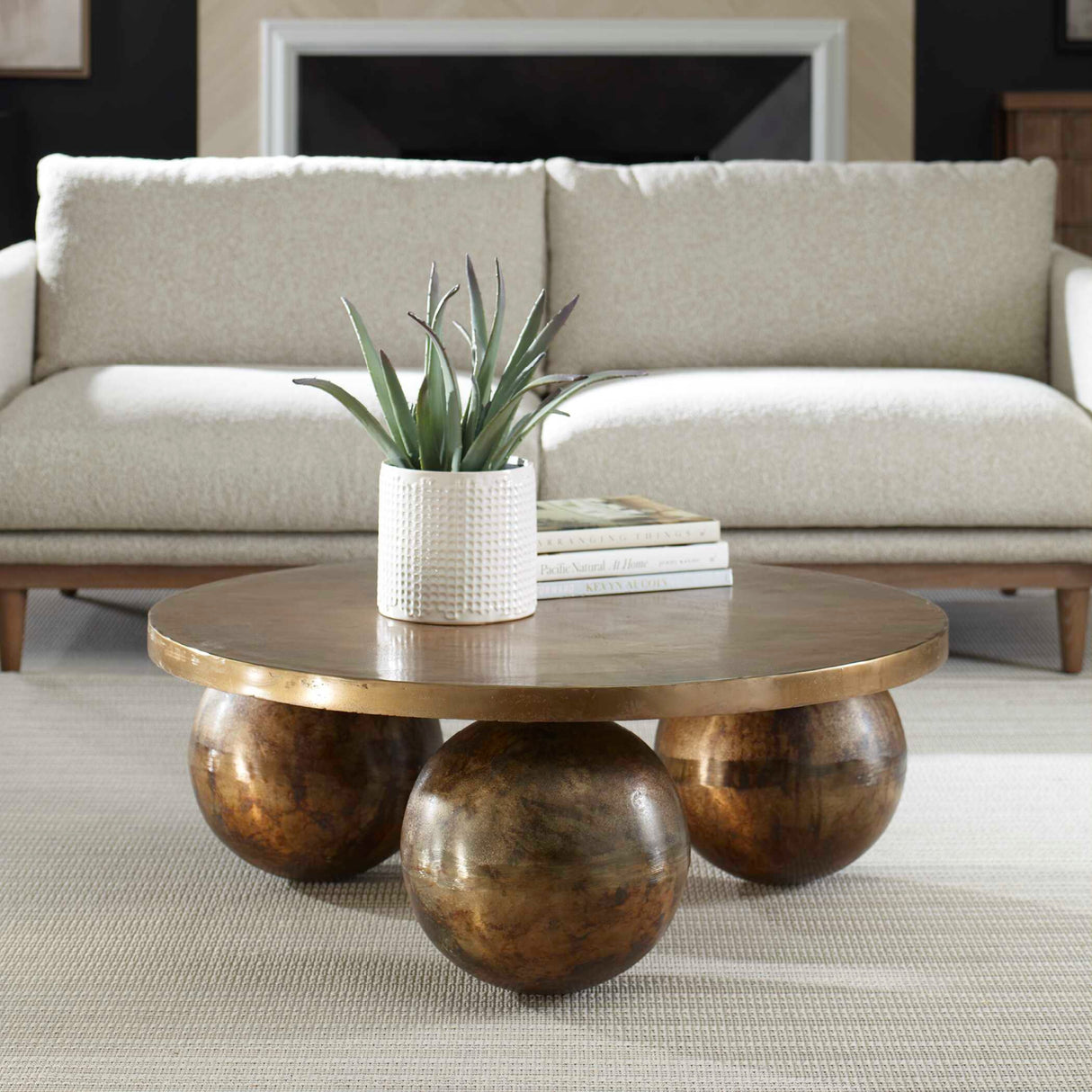   Sphere Base Aluminum Coffee Table | Oroa.com