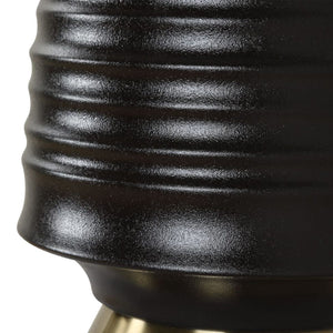   Black Ribbed Ceramic Table Lamp | Oroa.com