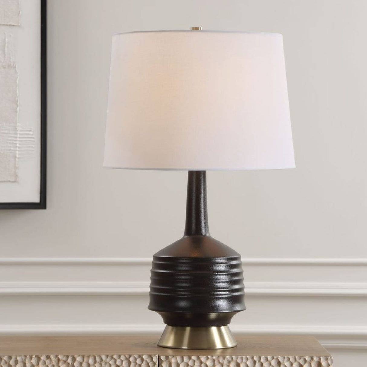   Black Ribbed Ceramic Table Lamp | Oroa.com