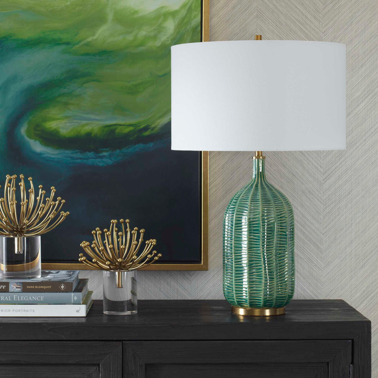   Green Ceramic Scalloped Table Lamp | Oroa.com