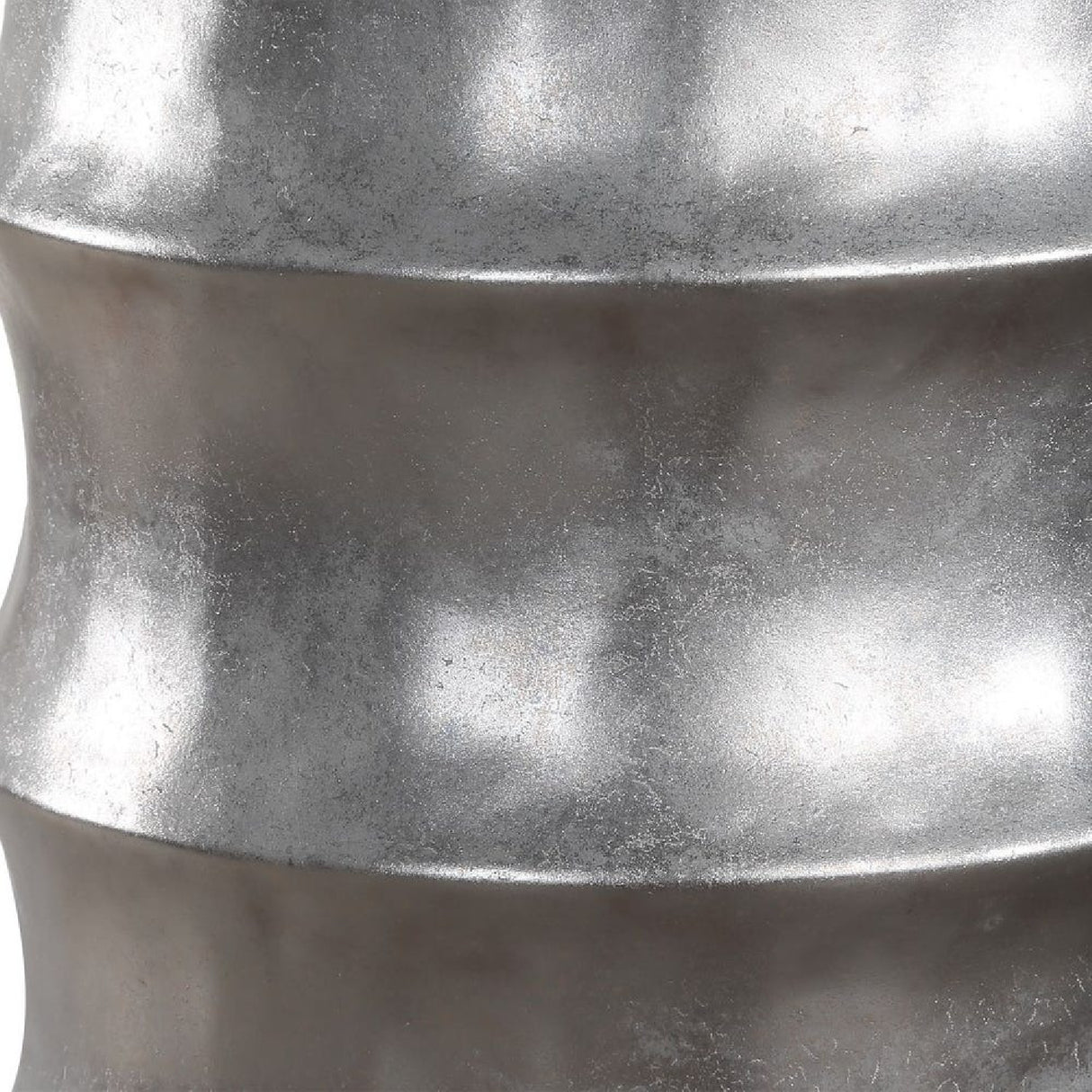  Bronze Porcelain Scalloped Table Lamp | Oroa.com