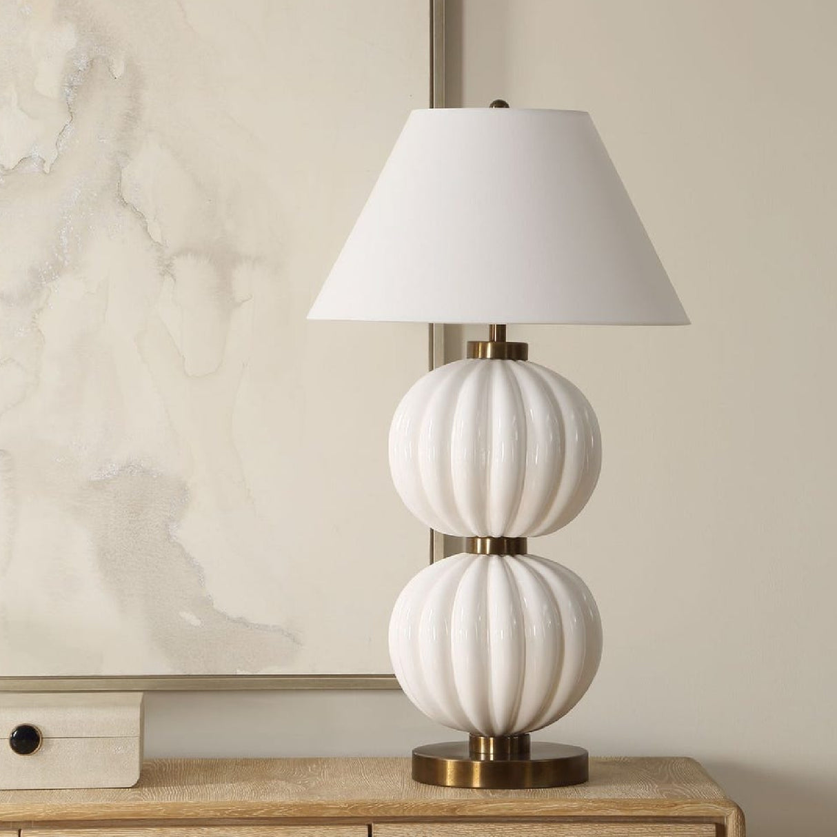   Stacked White Spheres Table Lamp | Oroa.com