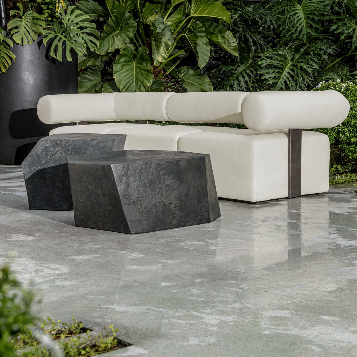   Modern European furniture - White Fabric Outdoor Sofa - www.oroa.com | Oroa.com