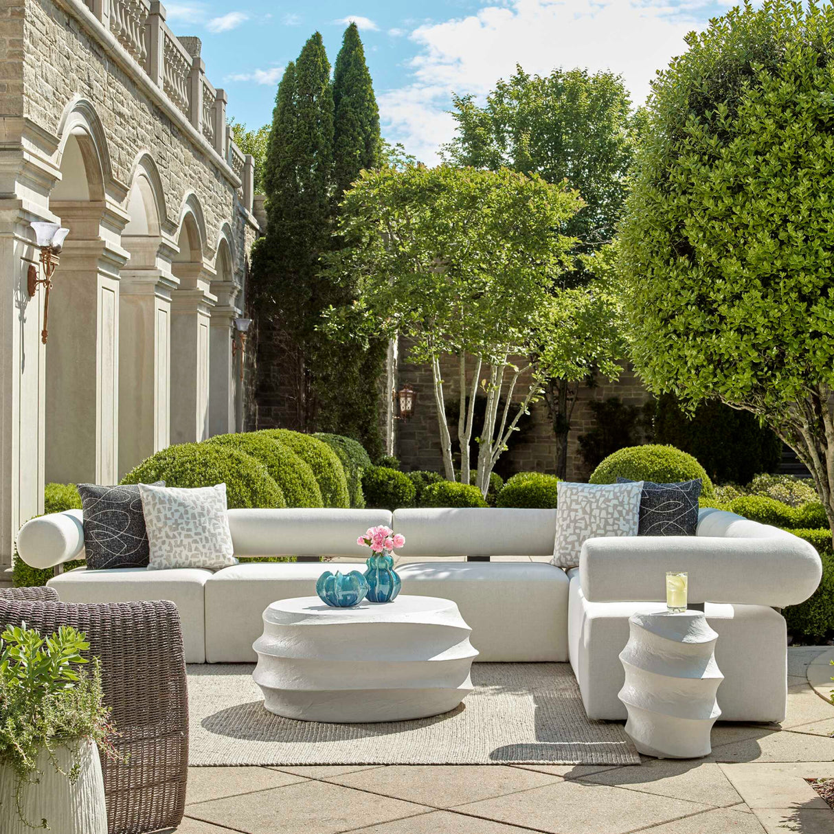   Modern European furniture - White Fabric Outdoor Sofa - www.oroa.com | Oroa.com