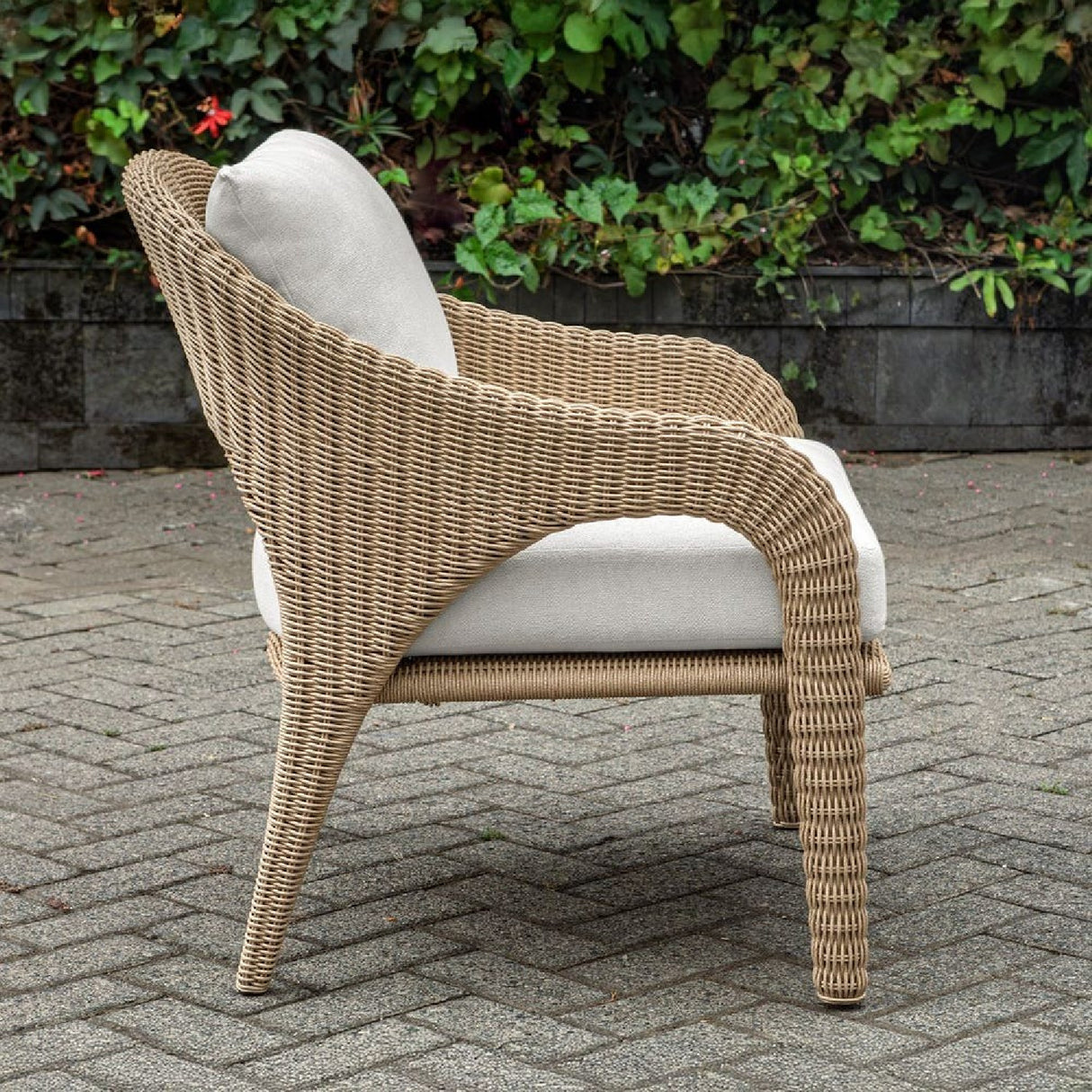   Modern European furniture - Natural Wicker Outdoor Lounge Chair - www.oroa.com | Oroa.com