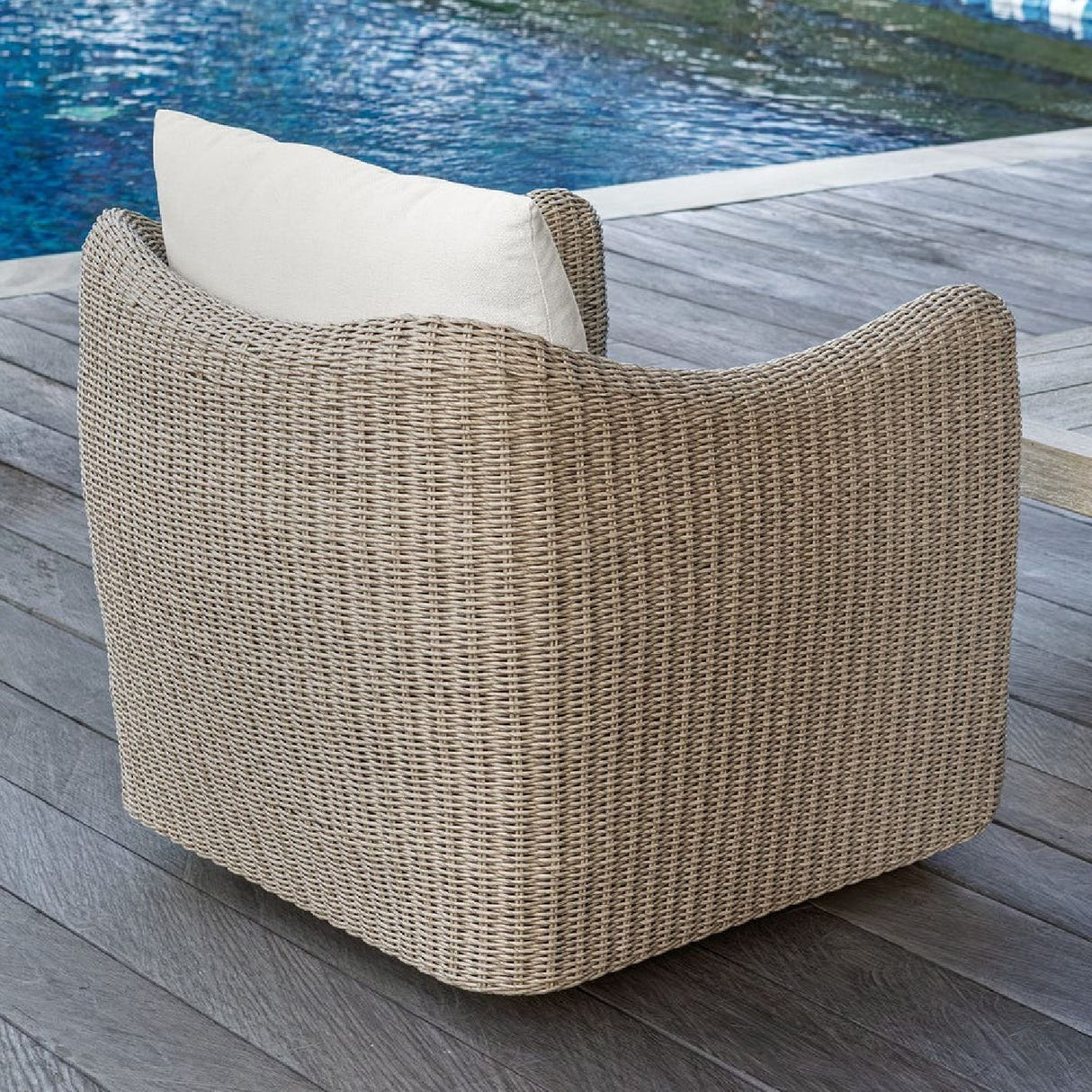   Modern European furniture - Beige Outdoor Swivel Lounge Chair - www.oroa.com | Oroa.com