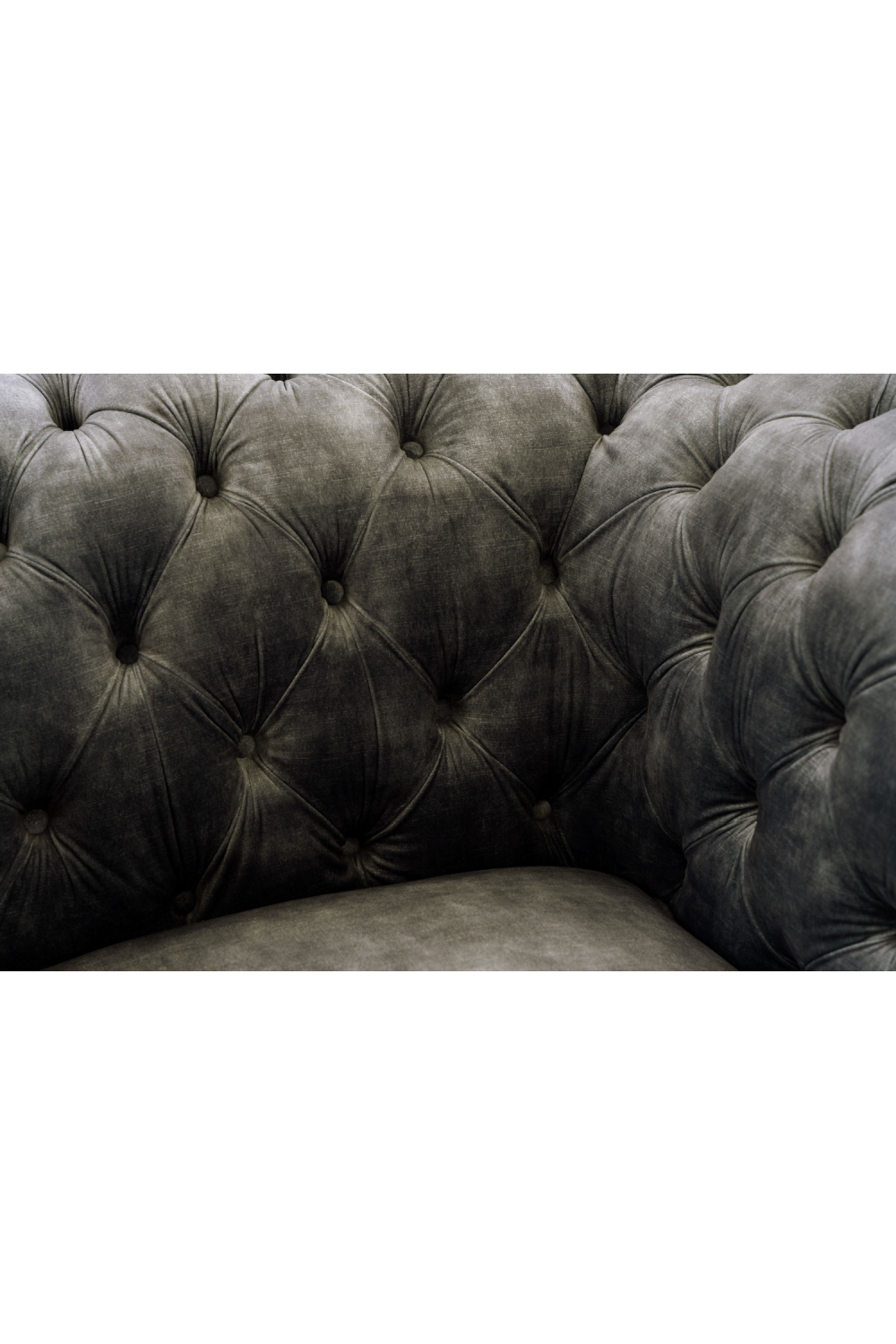   Gray Velvet Tufted Lounge Chair | Oroa.com