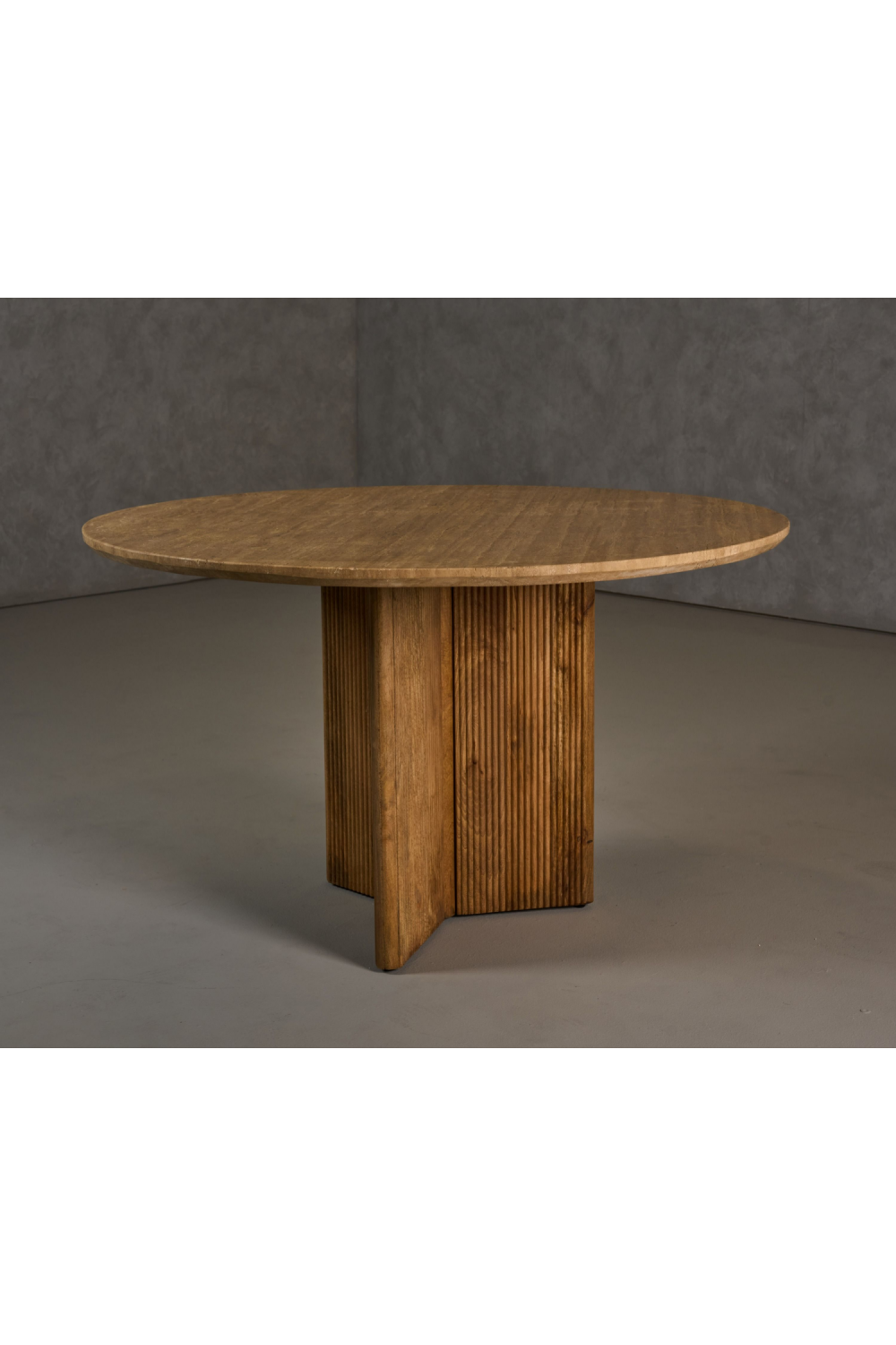  Ribbed Wood Base Dining Table | Oroa.com
