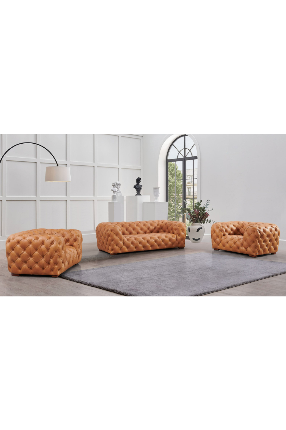   Tufted Italian Leather Lounge Chair | Oroa.com