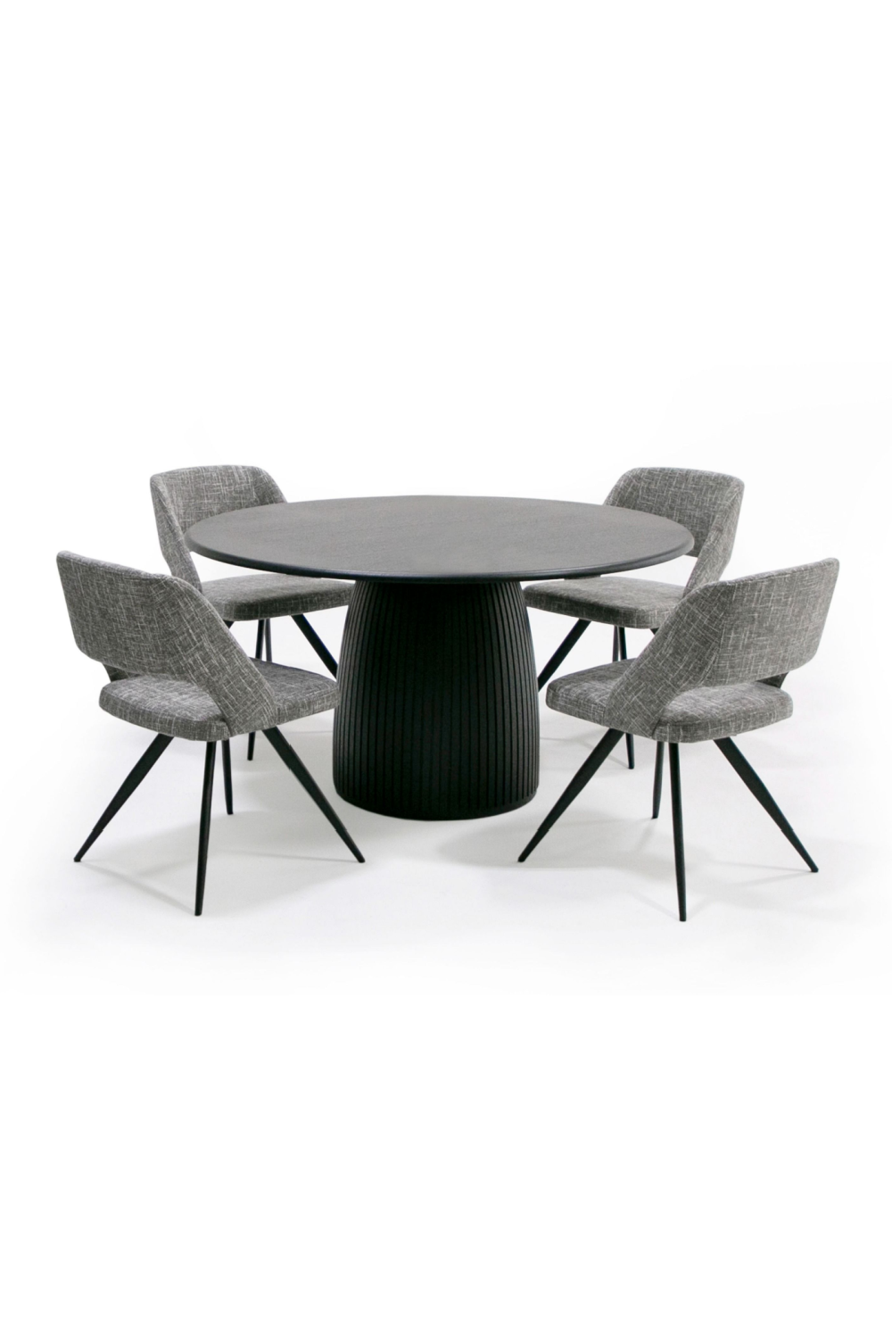   Black Oak Round Dining Table | Oroa.com