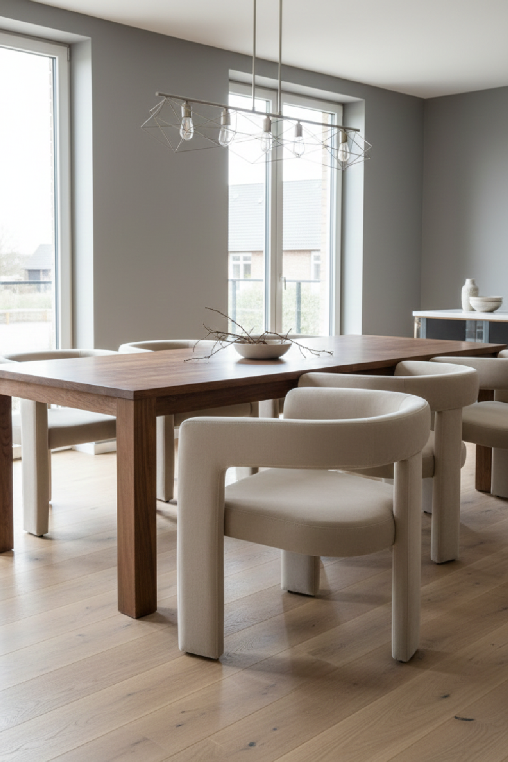   Curved Cut-Out Dining Chair | Oroa.com