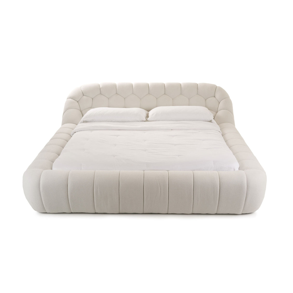   Off-white Hexagonal Tufted Bed | Oroa.com
