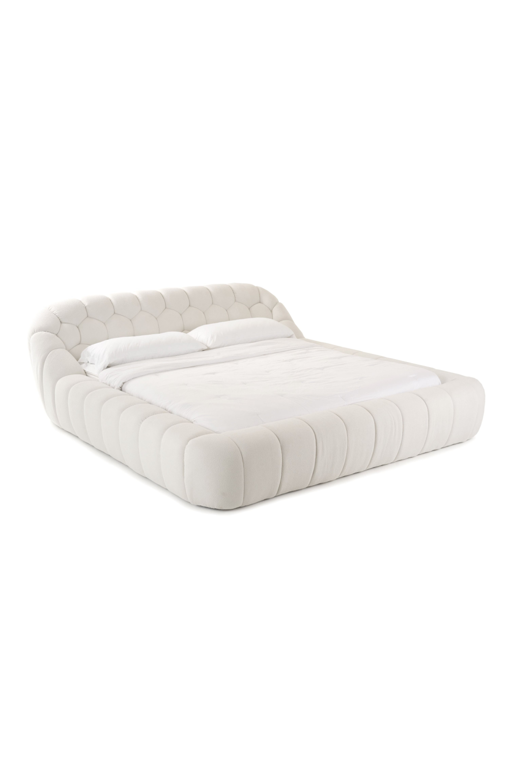   Hexagonal Tufted Queen Bed | Oroa.com