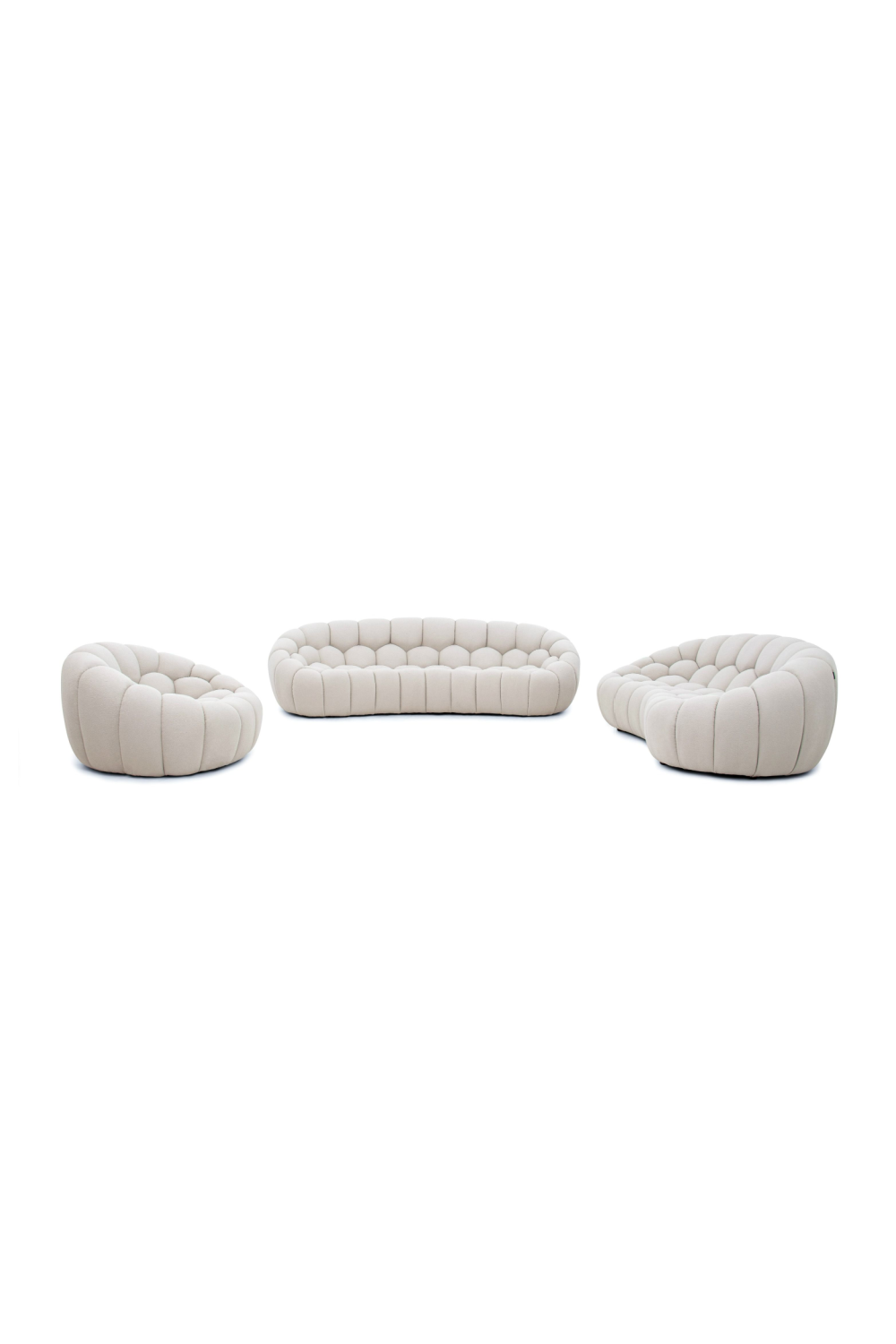   Hexagonal-Tufted Loveseat | Oroa.com