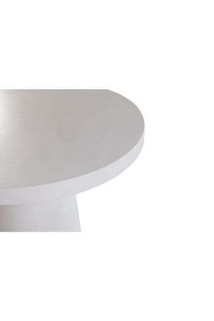   Round Concrete Pedestal Dining Table | Oroa.com