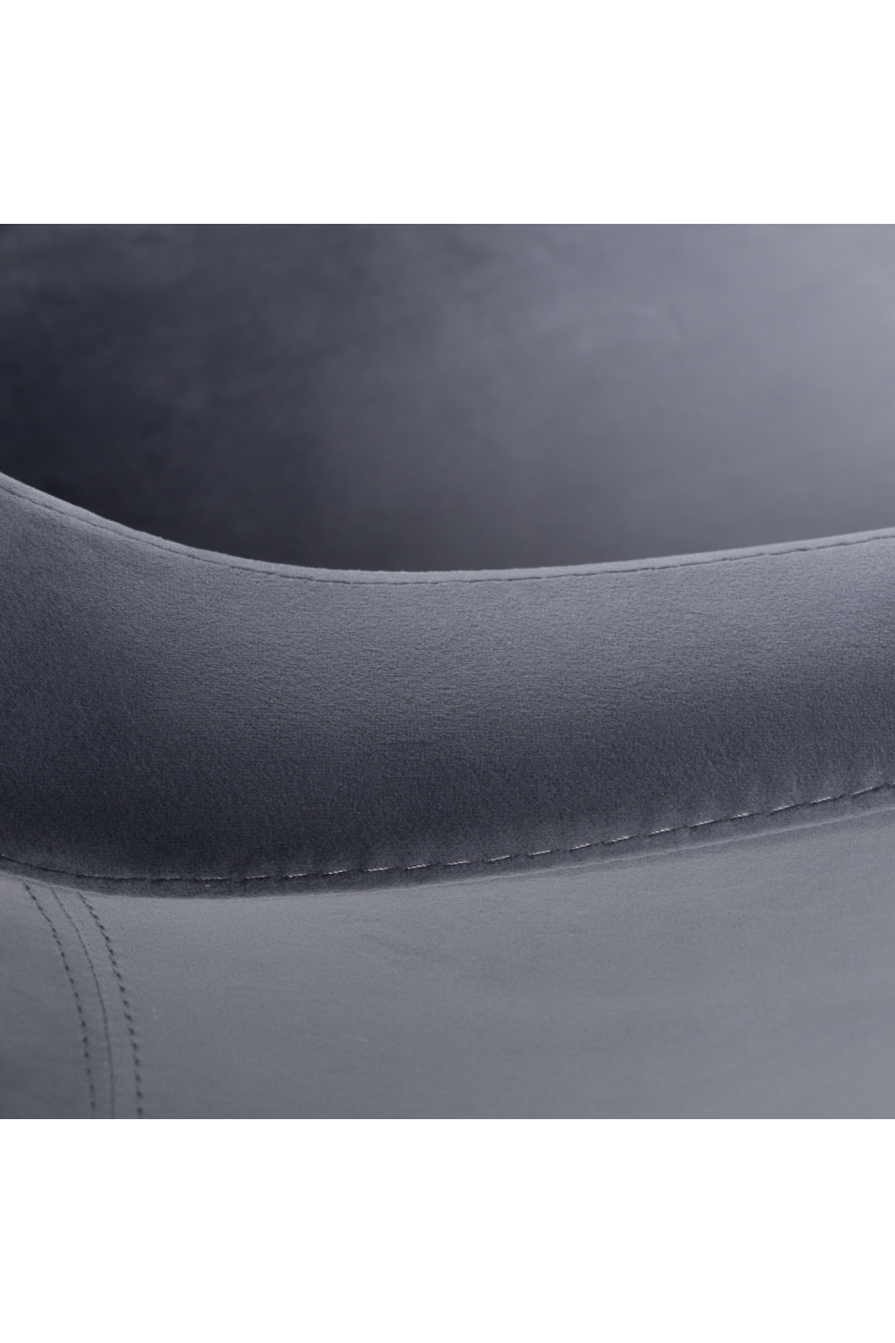   Velvet Dining Armchair | Oroa.com