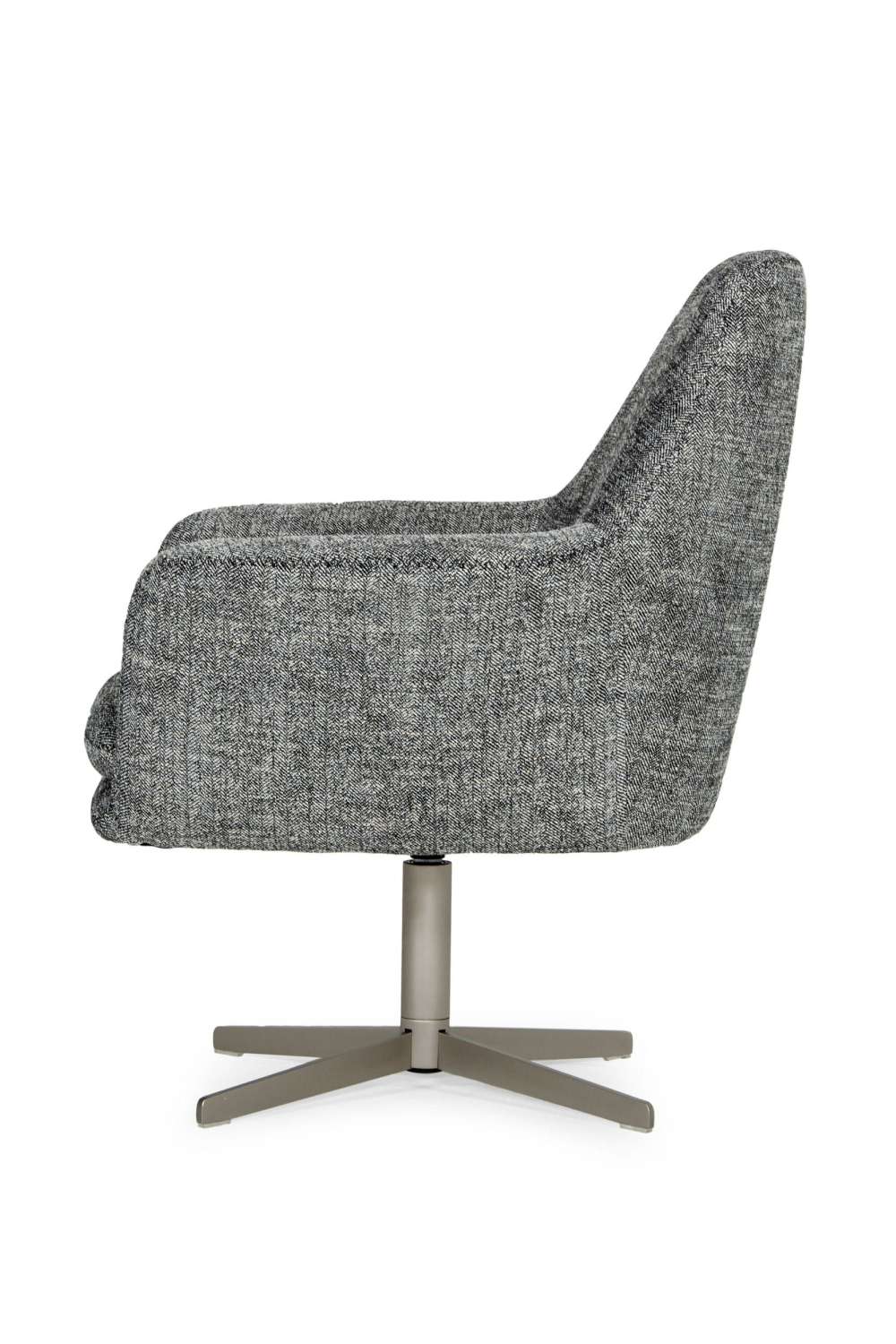   Wing-Armed Swivel Lounge Chair | Oroa.com