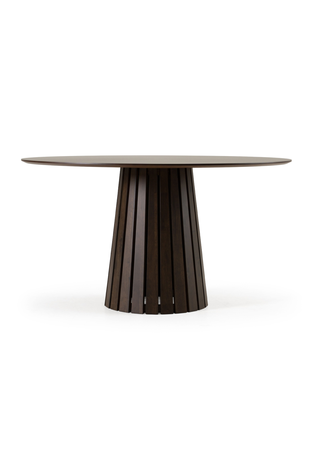   Wenge Veneer Round Dining Table | Oroa.com