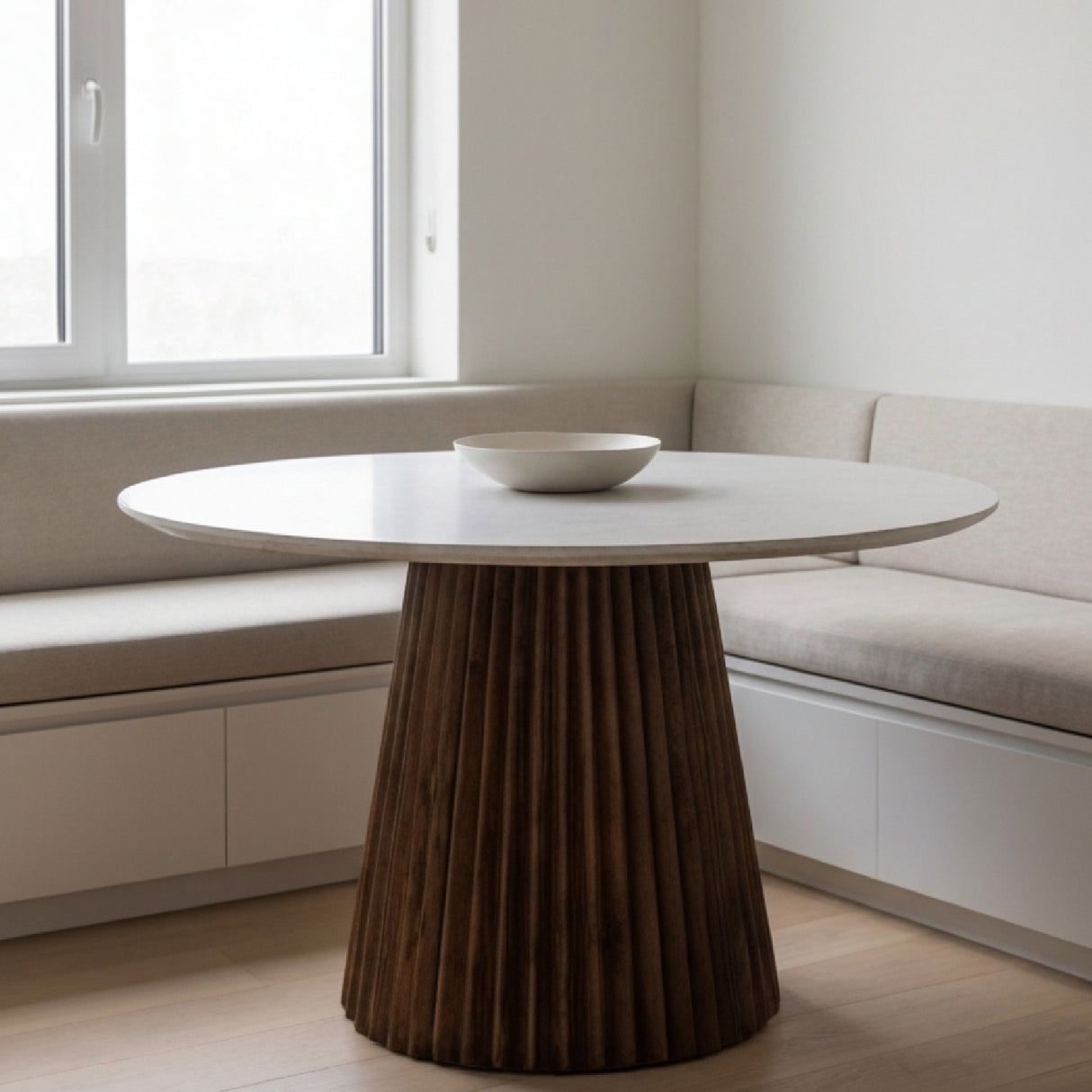   White Marble Round Dining Table | Oroa.com