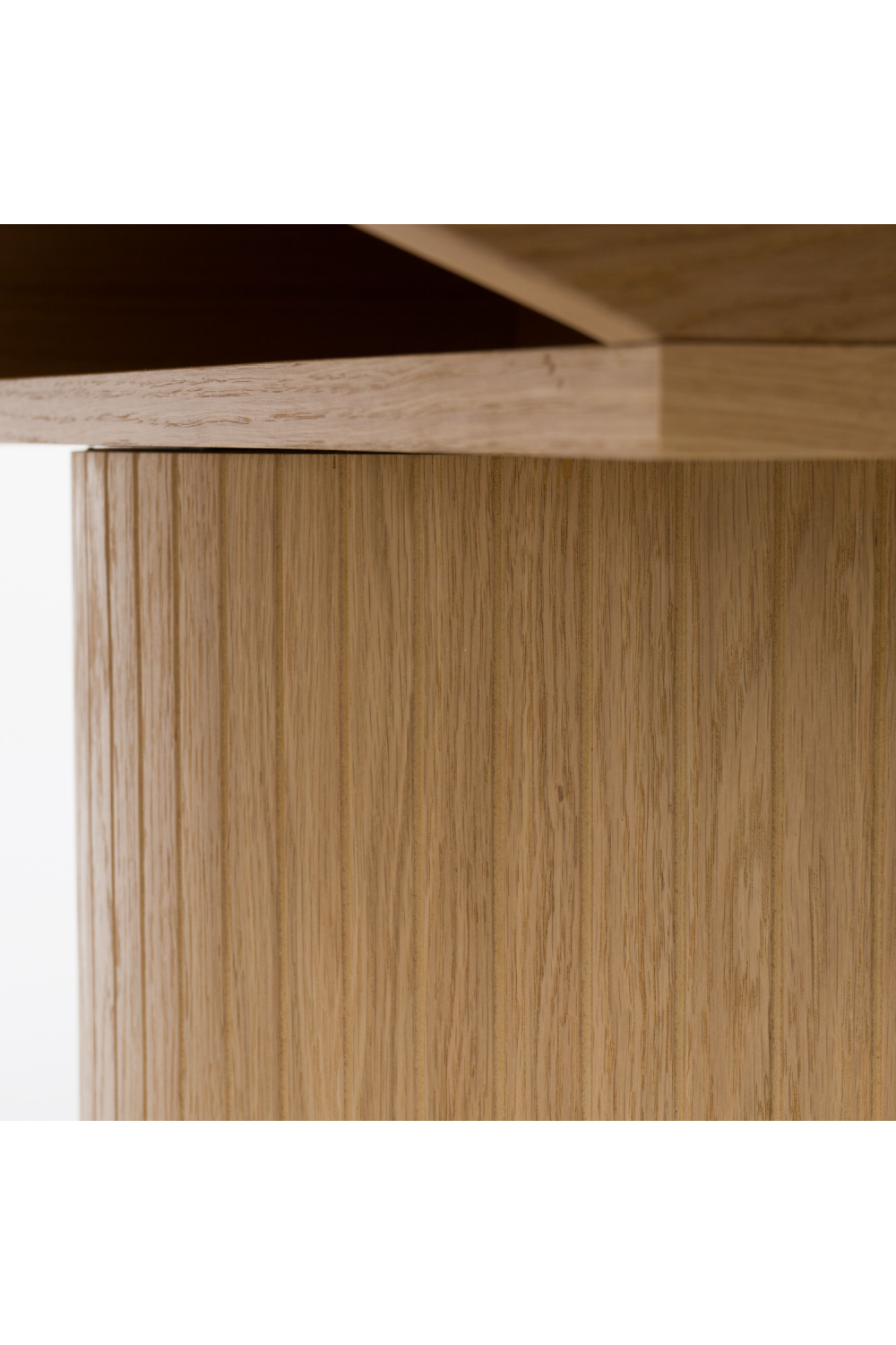   Oak Extendable Dining Table | Oroa.com