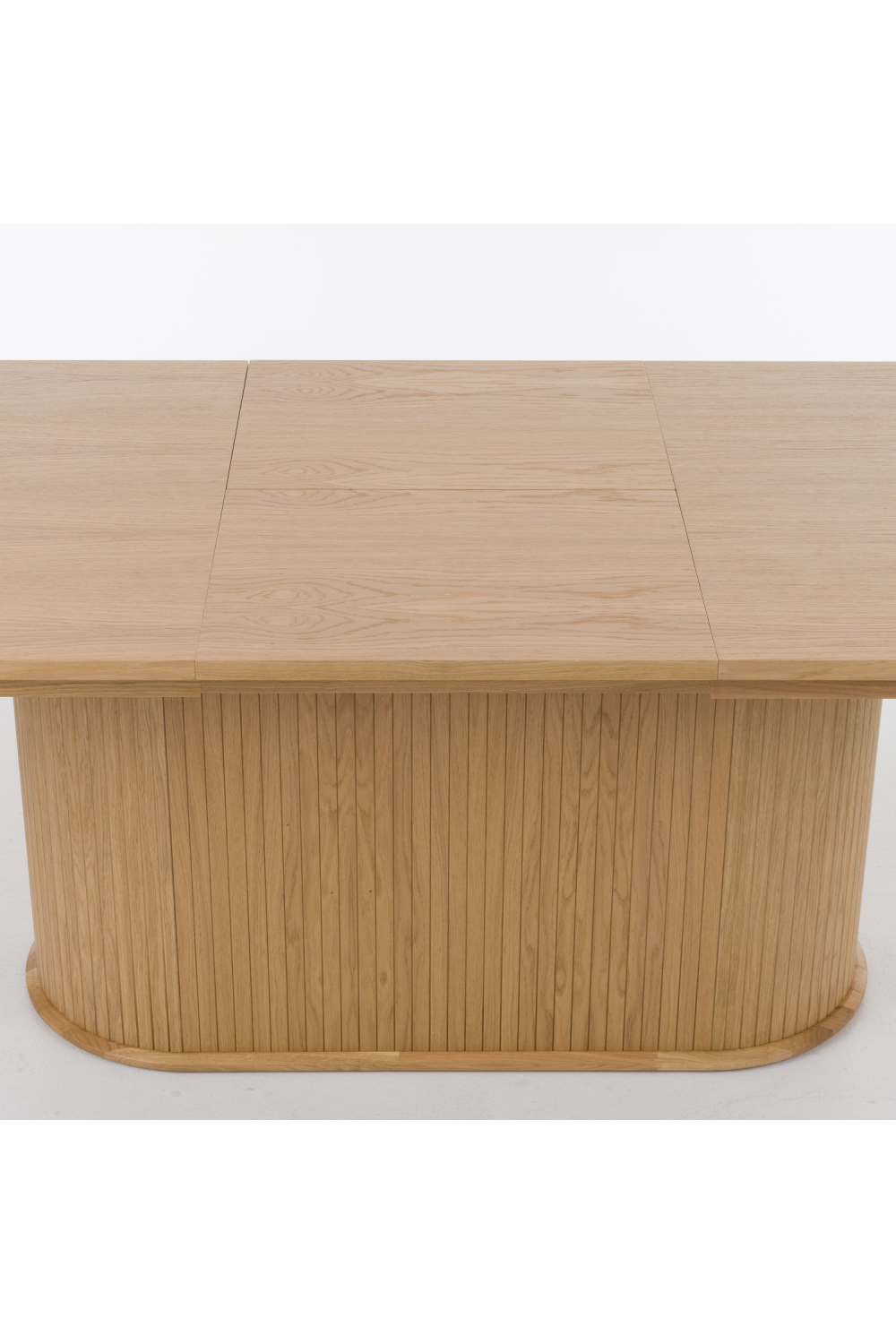   Oak Extendable Dining Table | Oroa.com