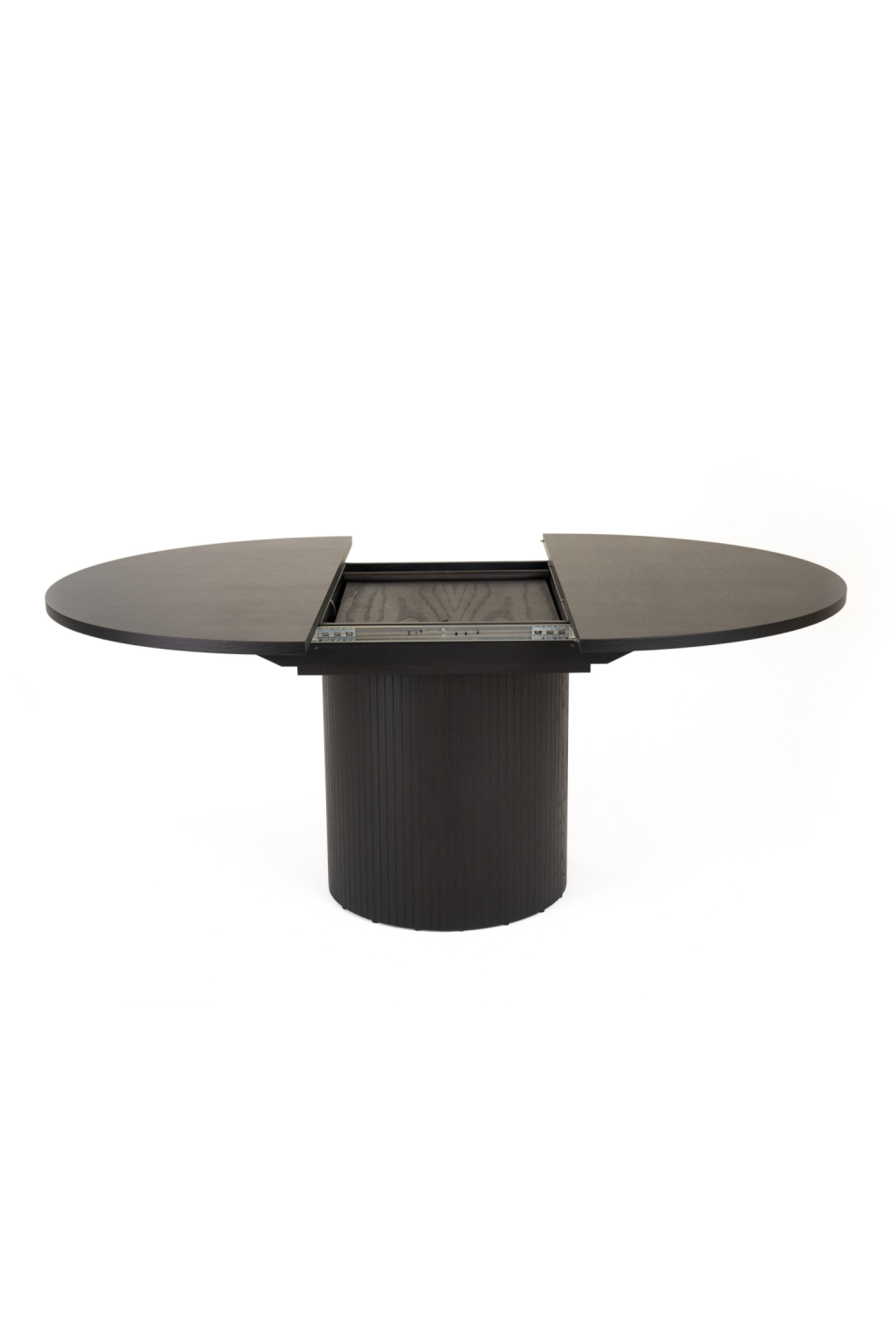   Round Oak Extendable Dining Table | Oroa.com