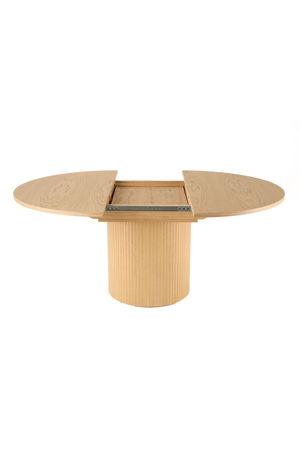  Round Oak Extendable Dining Table | Oroa.com
