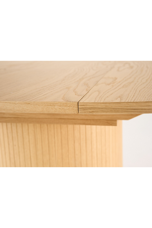  Round Oak Extendable Dining Table | Oroa.com