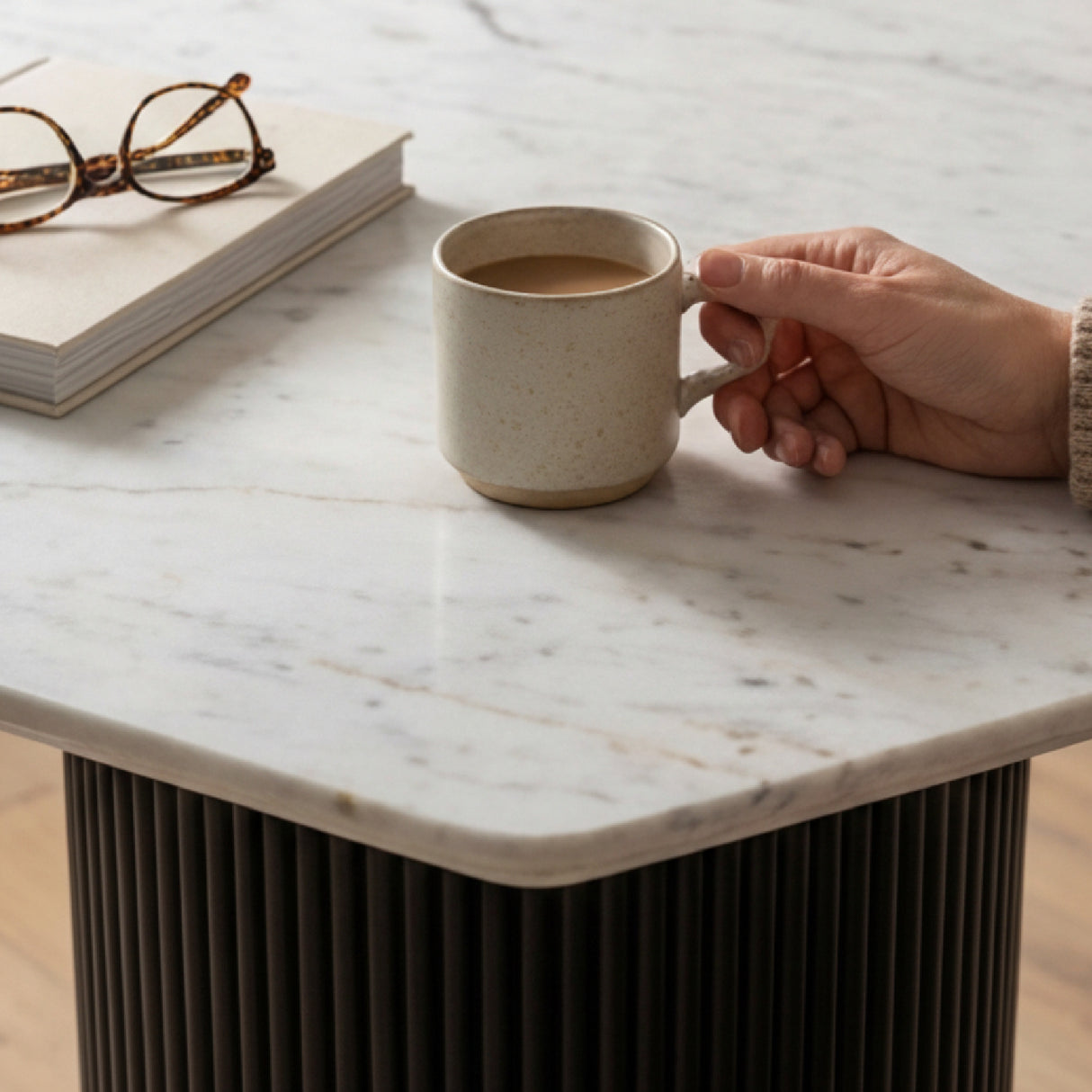   Hexagonal White Marble Dining Table | Oroa.com