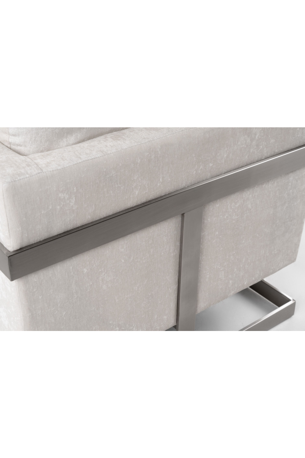   Metal Framed Square Accent Chair | Oroa.com