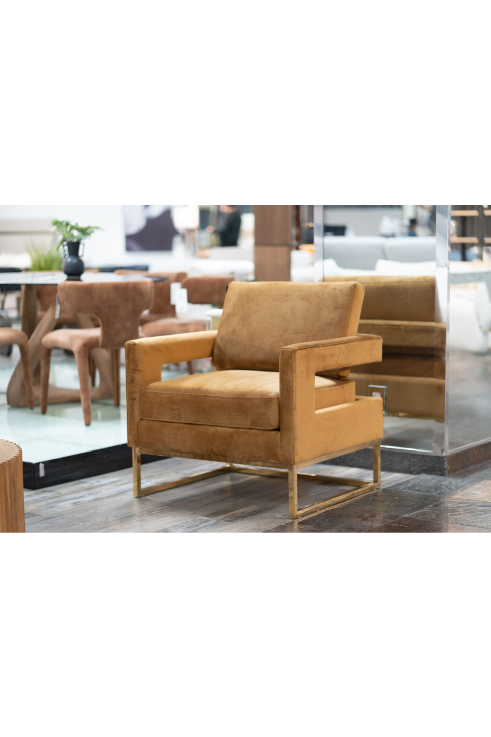   Velvet Accent Chair | Oroa.com