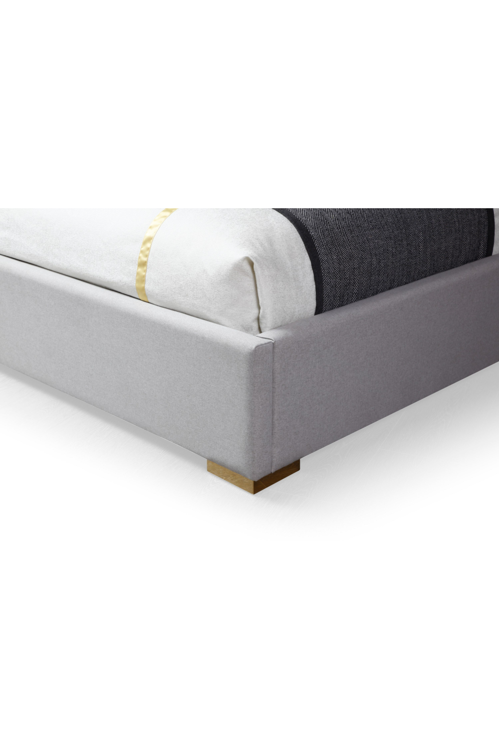   Gray Linen Eastern King Bed | Oroa.com