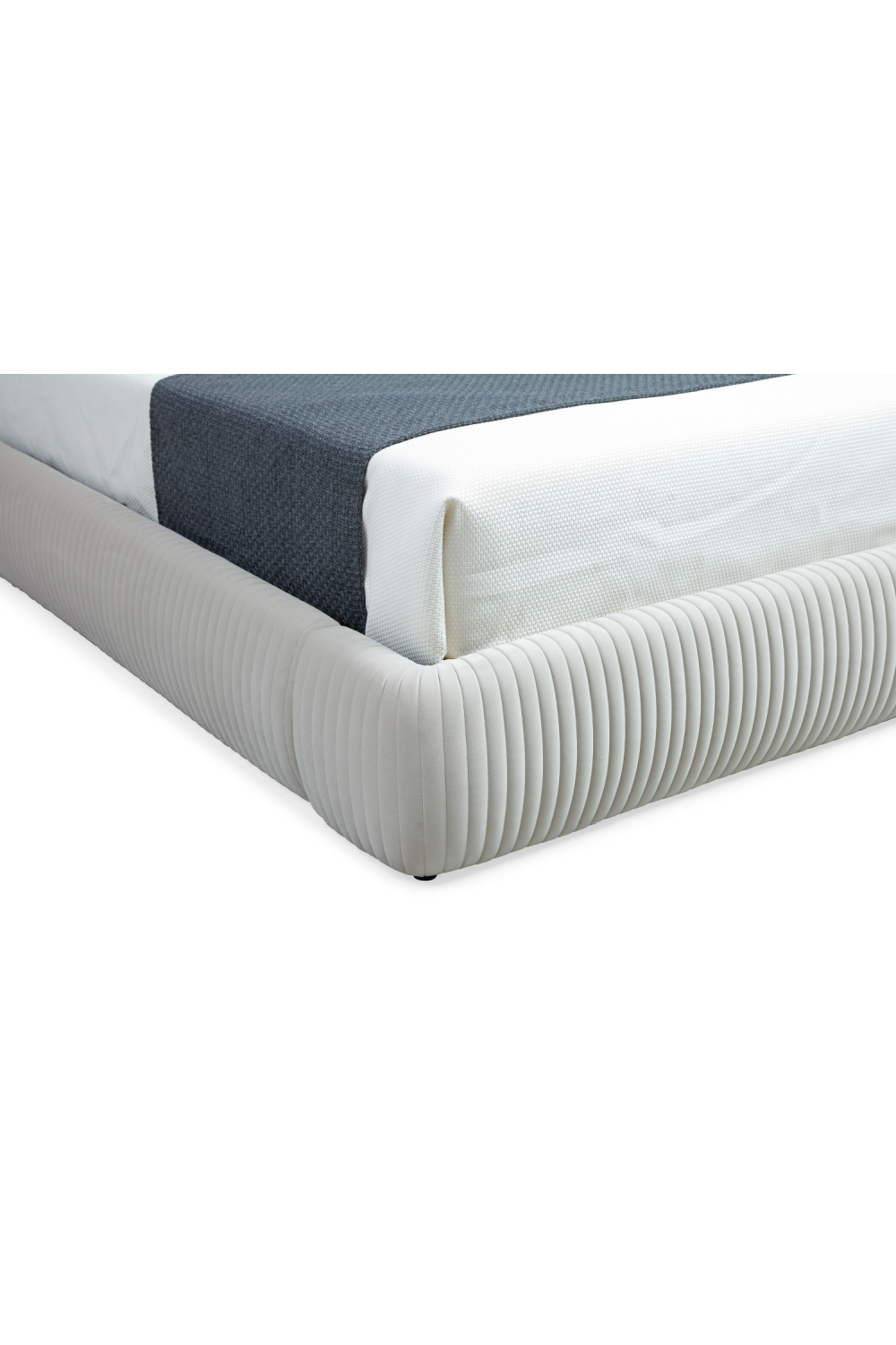   White Fluted Fabric Bed | Oroa.com