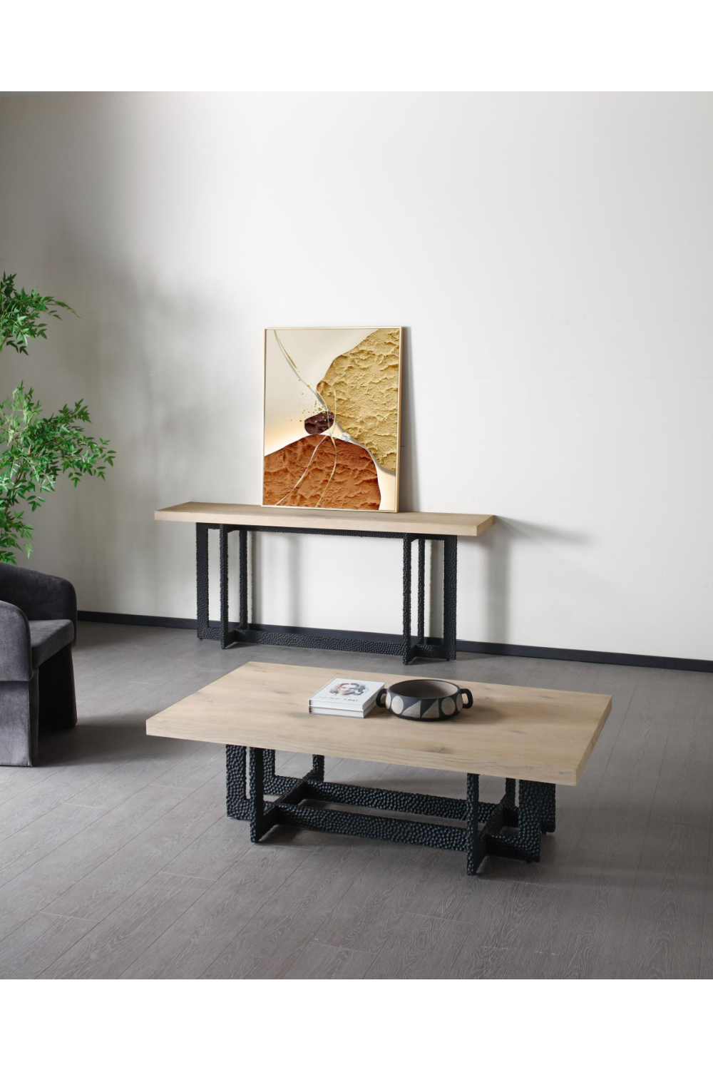   Natural Oak Veneer Console Table | Oroa.com