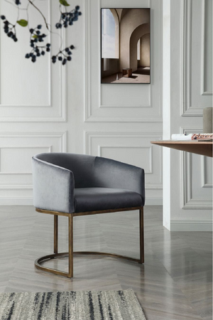   Cantilevered Curved-Back Dining Chair | Oroa.com