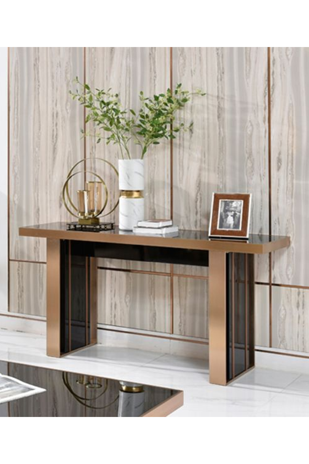   Black Glass Console Table | Oroa.com
