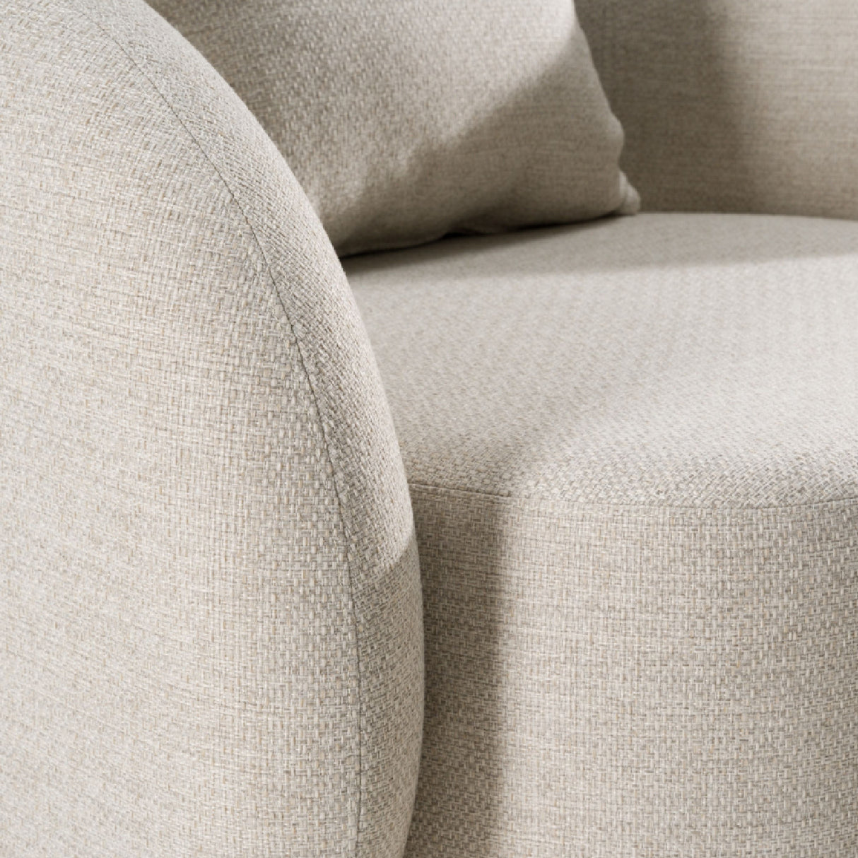   Beige Outdoor Lounge Chair | Oroa.com