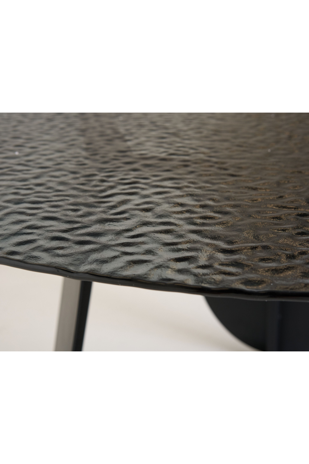   Round Gray Glass Dining Table | Oroa.com