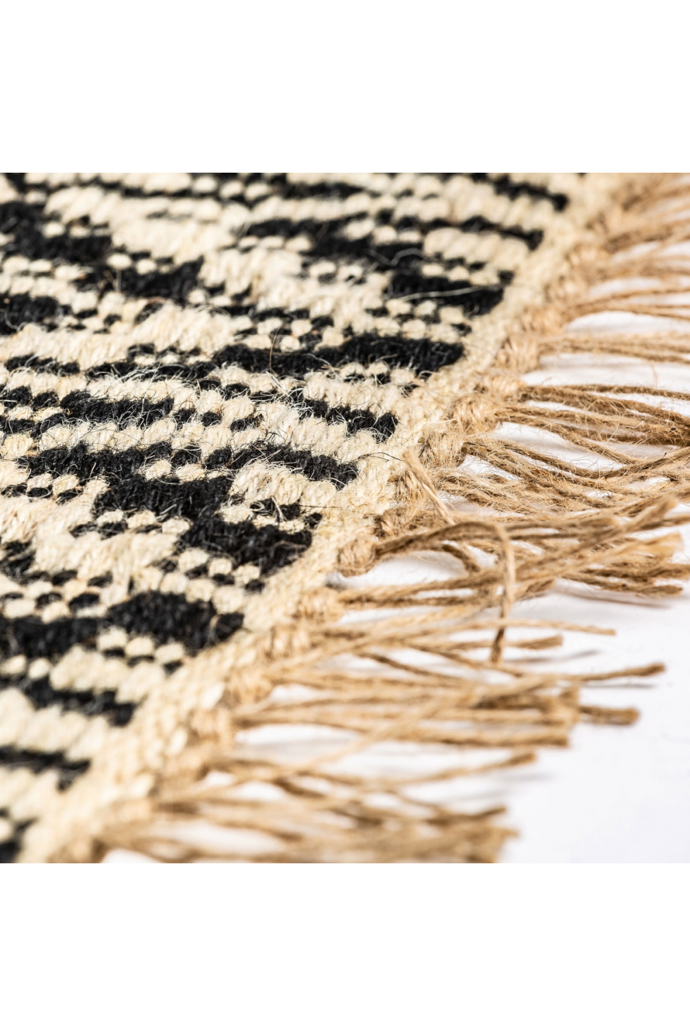   Beige Jute Patterned Rug 10'5" x 6'5" | Oroa.com