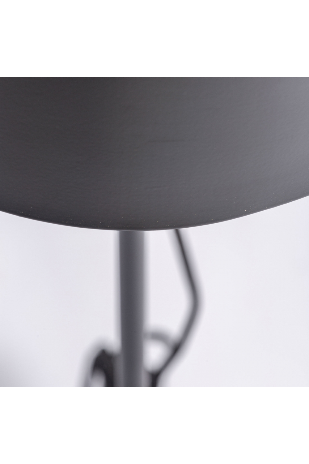   Black Iron Table Lamp | Oroa.com