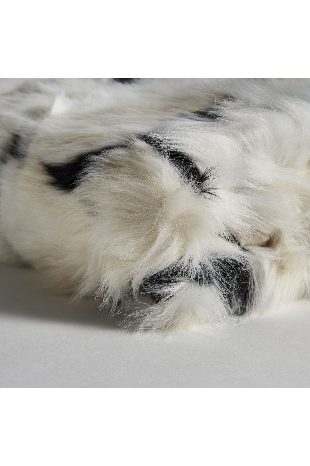   Black And White Throw Blanket | Oroa.com