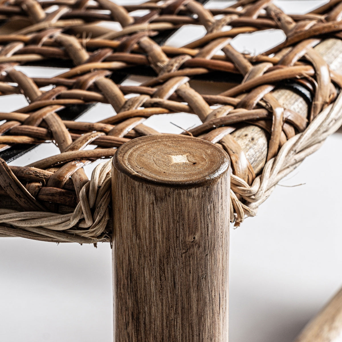   Woven Rattan Lounge Chair | Oroa.com