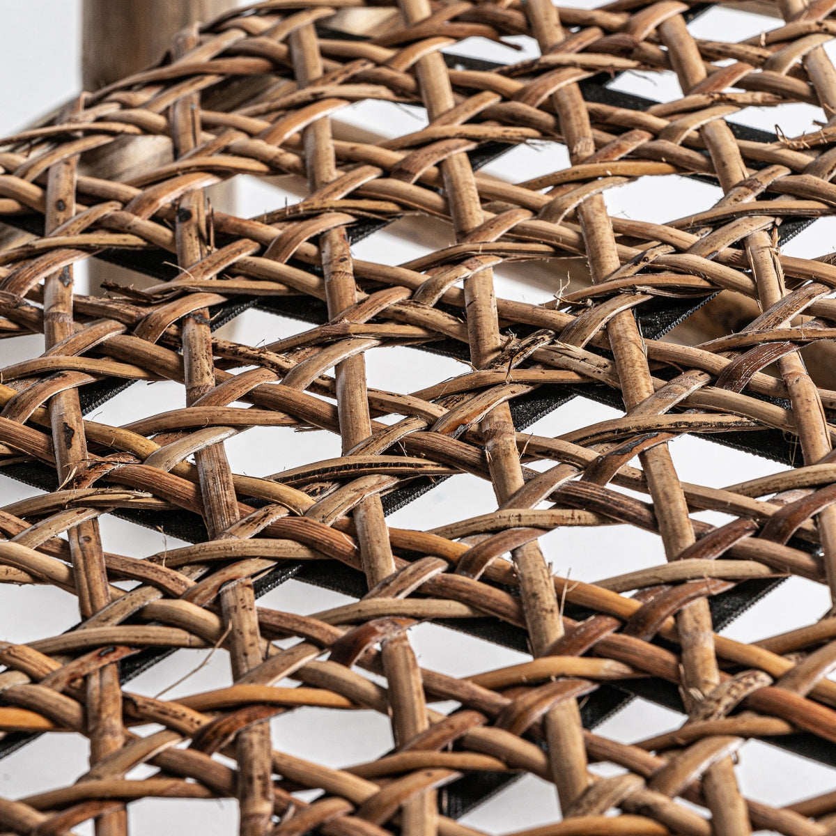   Woven Rattan Lounge Chair | Oroa.com