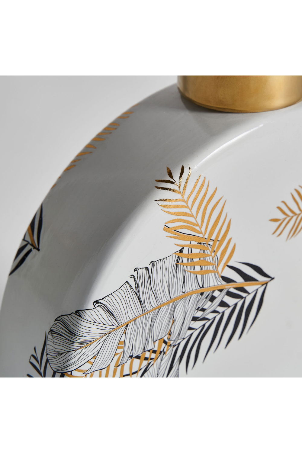   White Round Ceramic Vase | Oroa.com