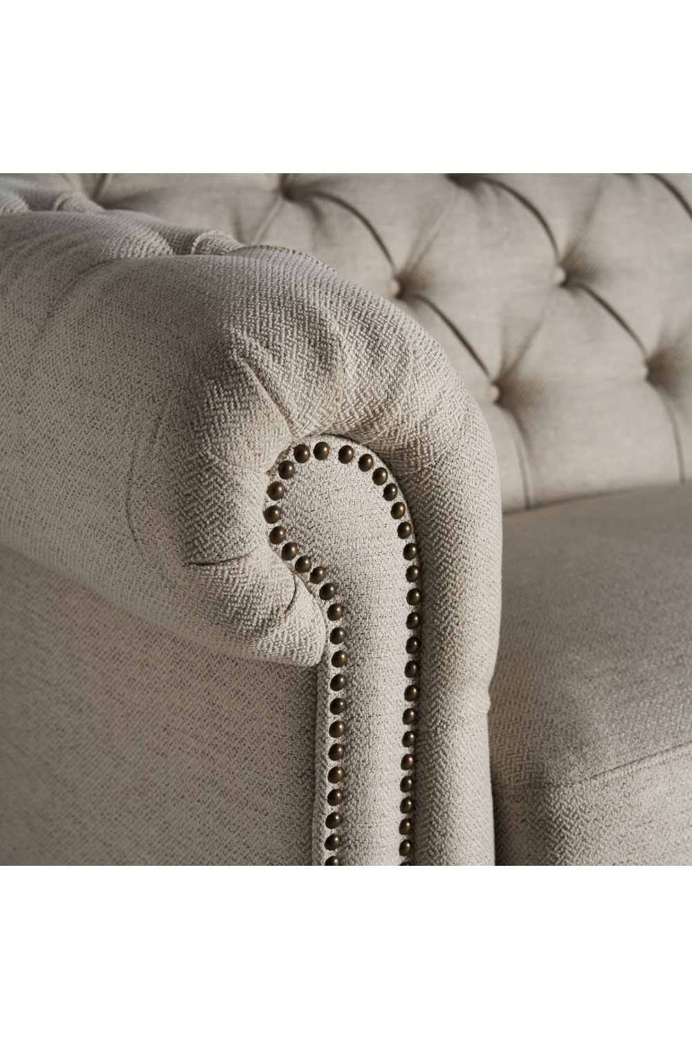   Gray Velvet Chesterfield Sofa | Oroa.com
