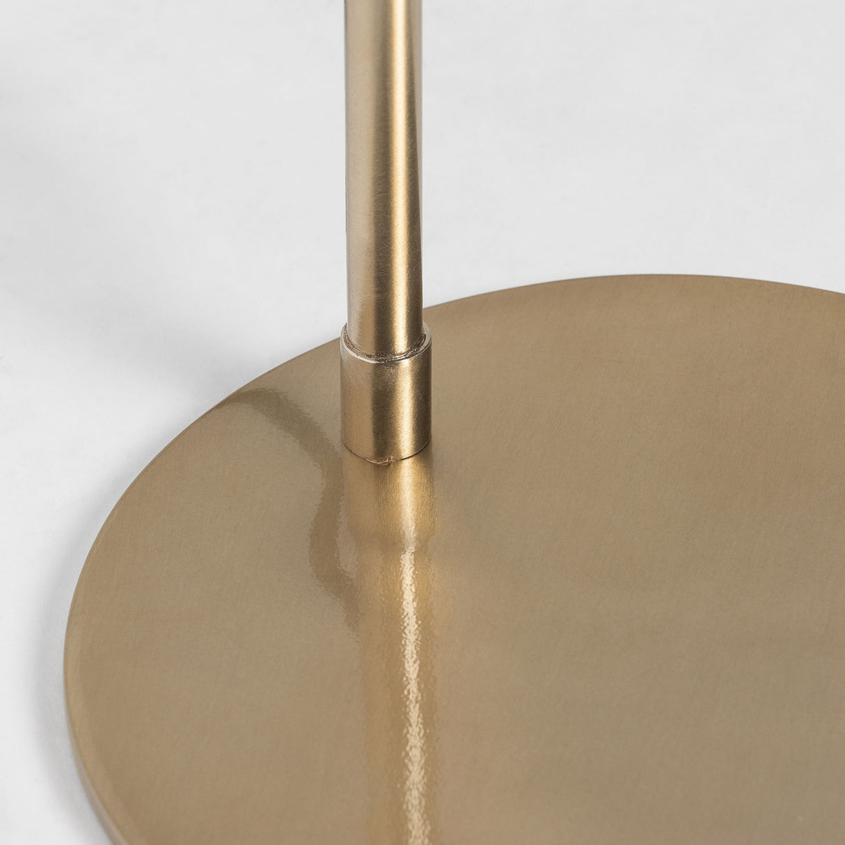   Modern European furniture - Gold Iron Floor Lamp - www.oroa.com | Oroa.com