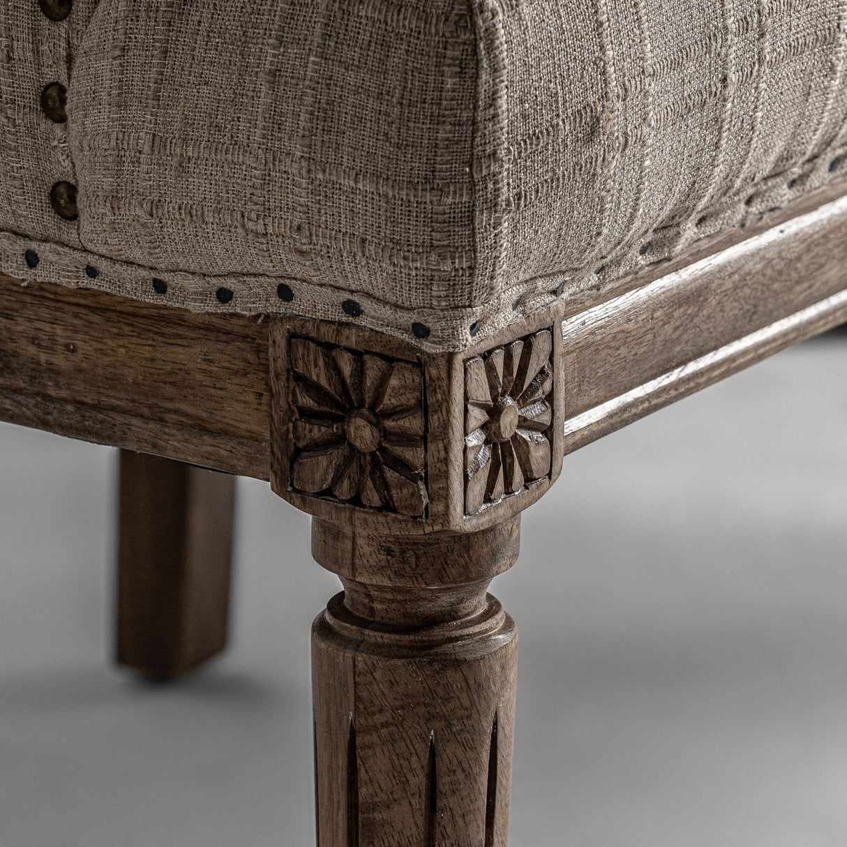   Beige Fabric Tufted Sofa | Oroa.com