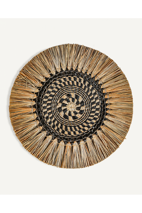   Woven Raffia Wall Decor | Oroa.com