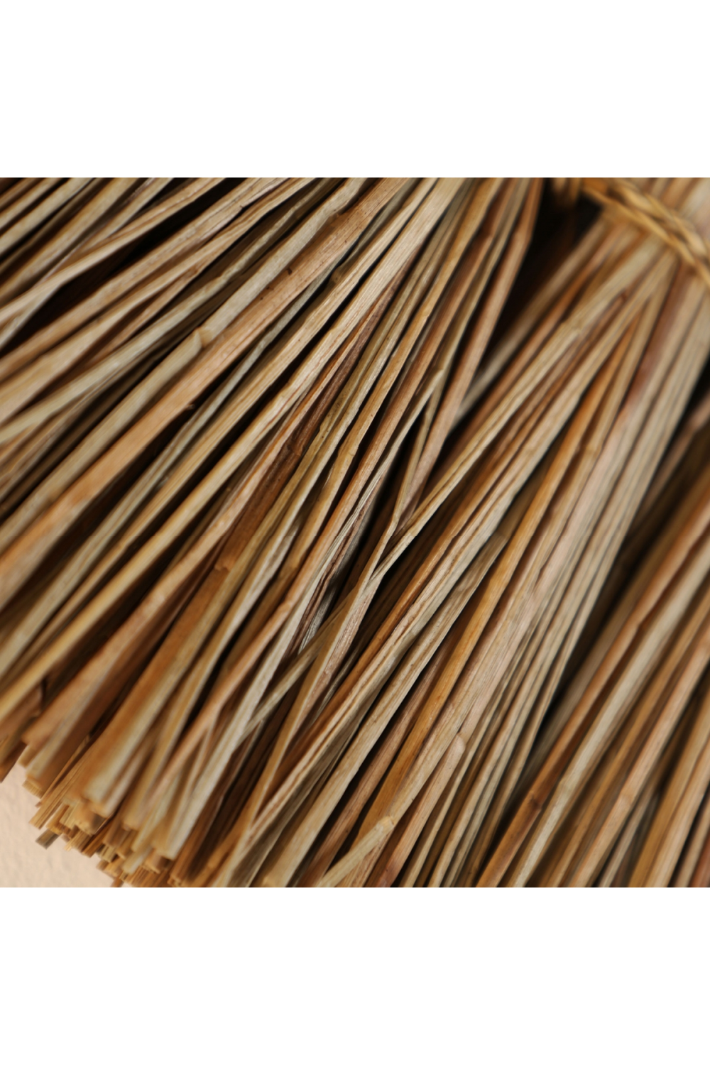   Woven Raffia Wall Decor | Oroa.com